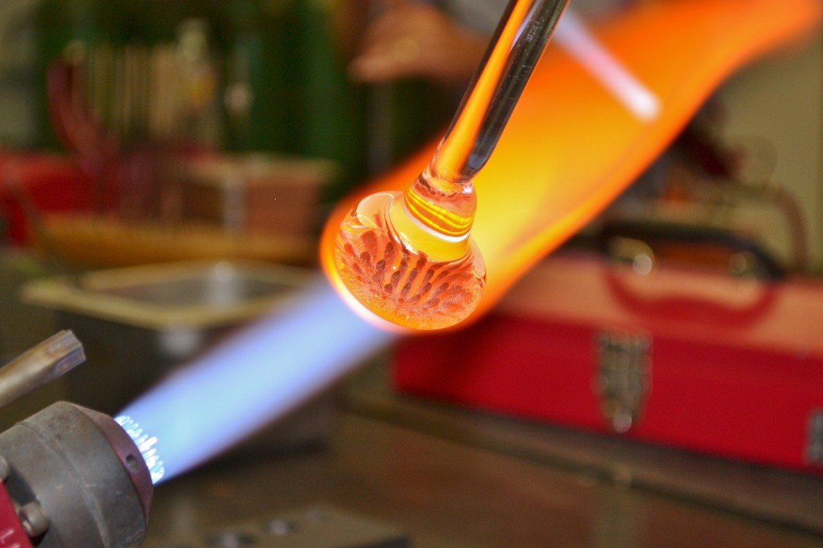 Art Classes - Learn Glassblowing, Torch Working, and Kiln Fusing